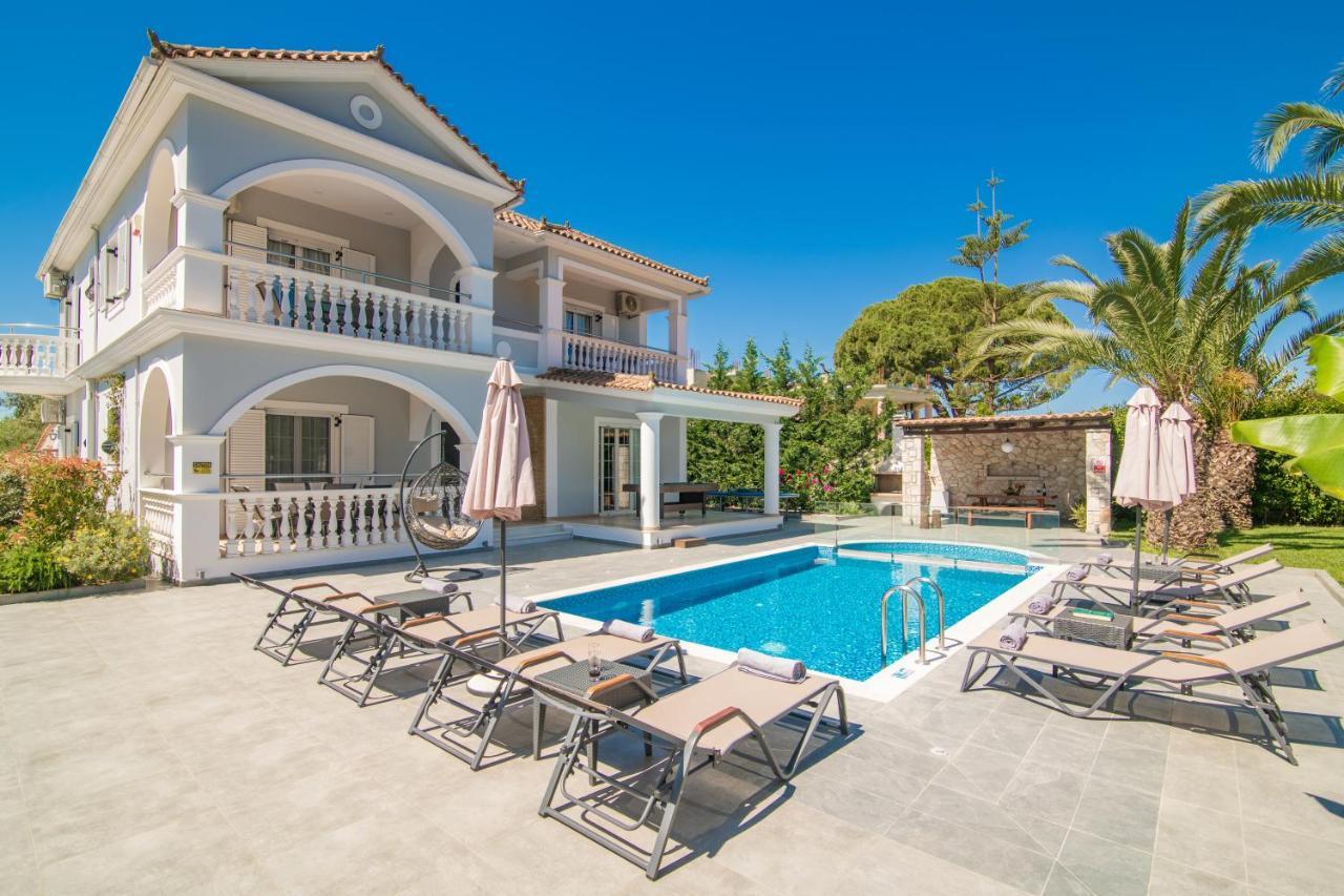 Luxury Villa Vanato & Pool Koukounaria Екстер'єр фото