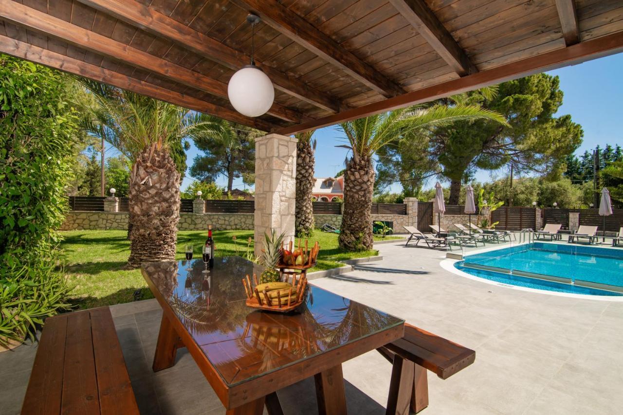 Luxury Villa Vanato & Pool Koukounaria Екстер'єр фото