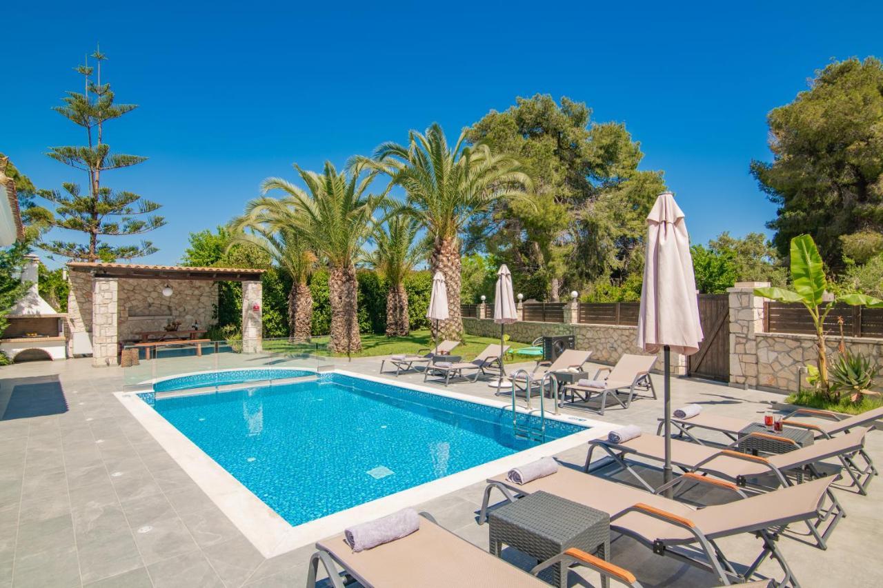 Luxury Villa Vanato & Pool Koukounaria Екстер'єр фото