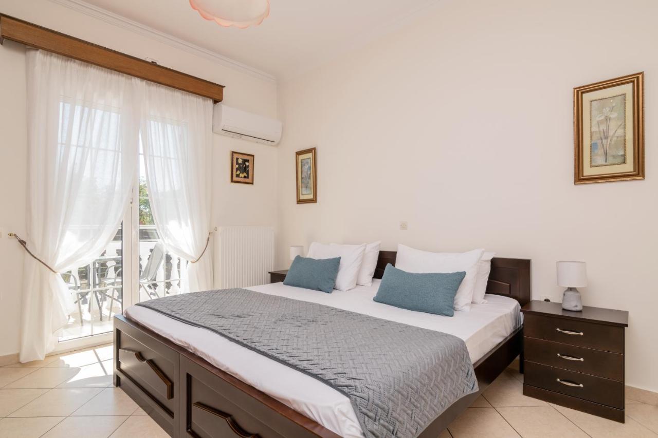 Luxury Villa Vanato & Pool Koukounaria Екстер'єр фото