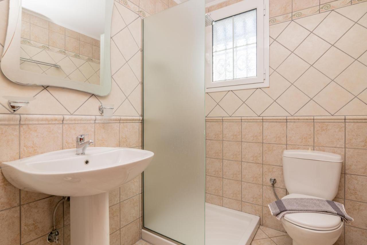 Luxury Villa Vanato & Pool Koukounaria Екстер'єр фото